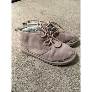 UGG Australia Women Gray Suede Sheepskin Lined Chukka Boots Shoes Size 8
